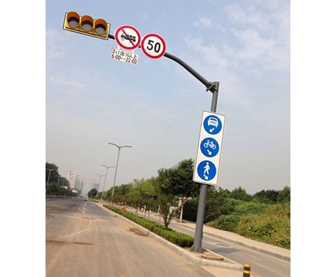 交通標(biāo)志桿